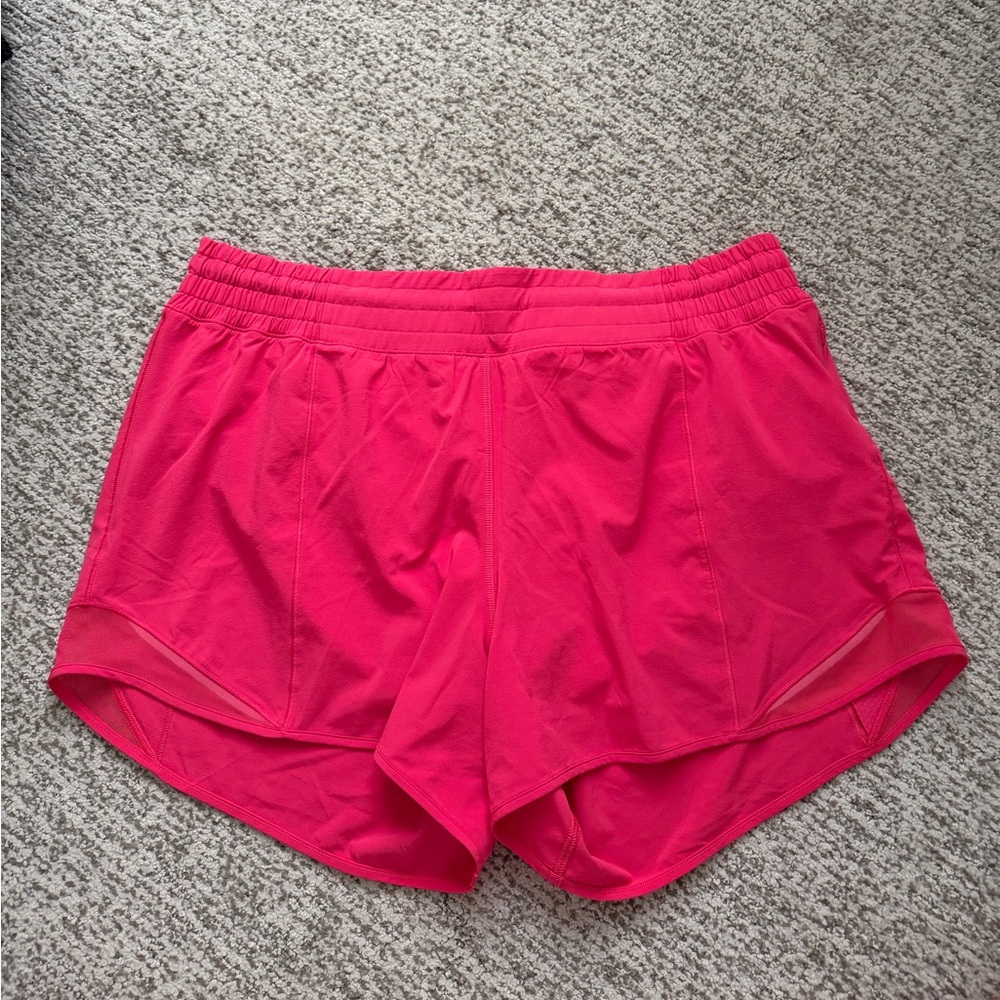 Lululemon Hotty Hot High-Rise Short